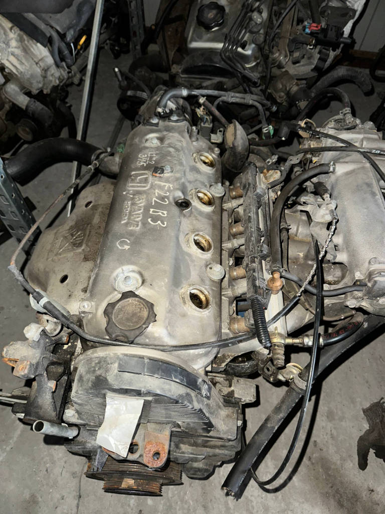 Двигатель F22B3 2.2 Honda Хонда
