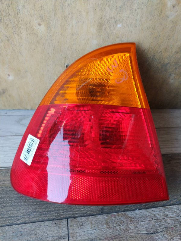 Фонарь в крыло слева сзади 63216905627 BMW 3 серия E46