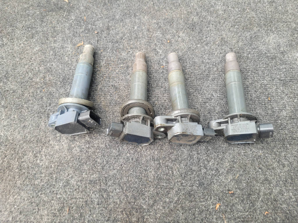 Катушка зажигания Toyota Probox 2003 NCP51 1NZFE