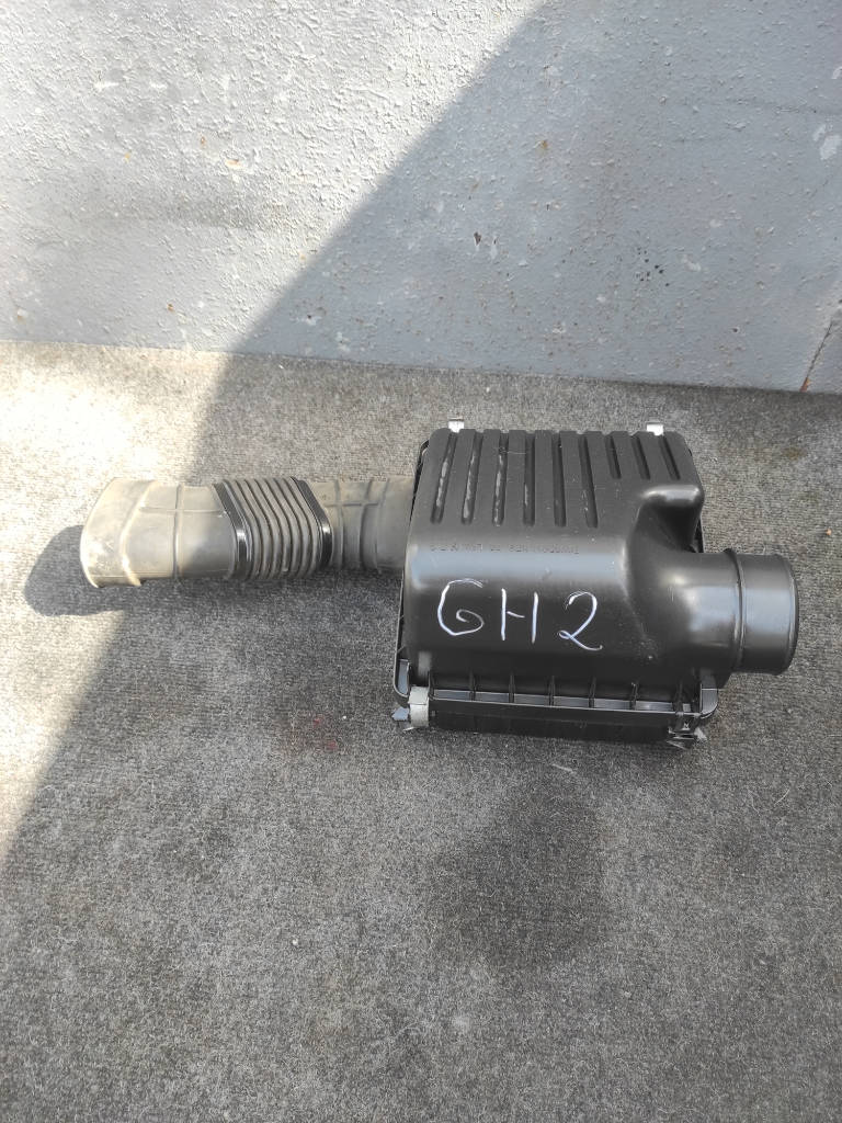 Корпус воздушного фильтра Honda HR-V 2001 GH2 D16A