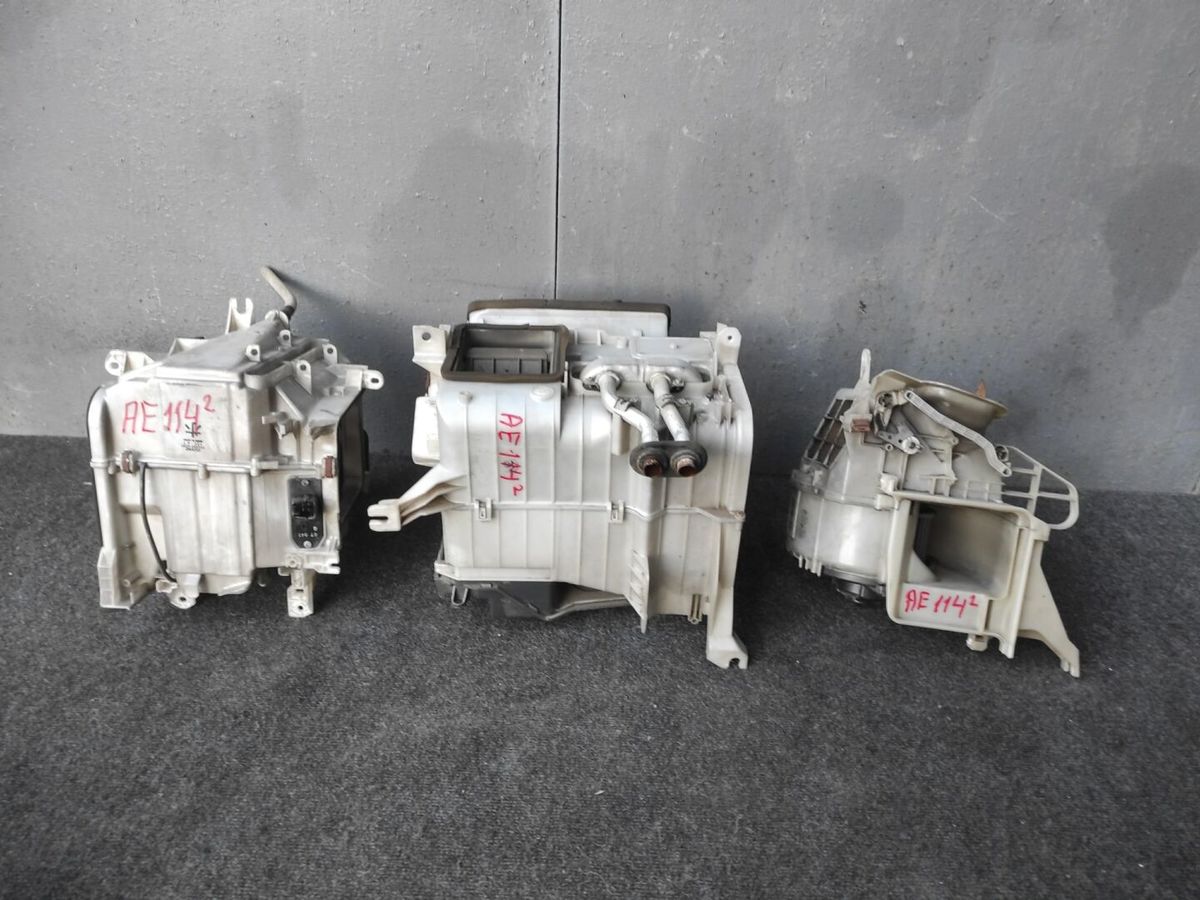 Печка  TOYOTA COROLLA AE114 4AFE