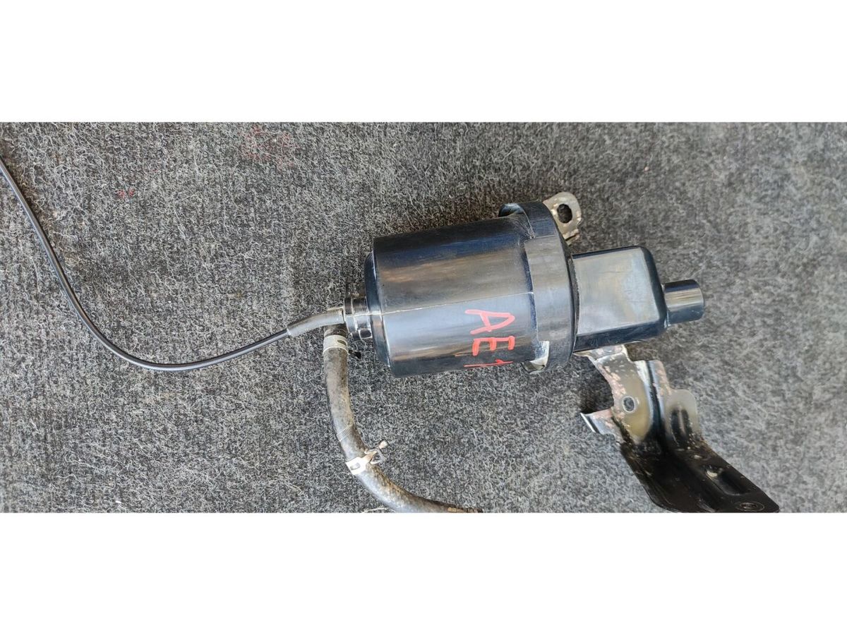 Фильтр паров топлива  TOYOTA COROLLA AE104G 4AFE