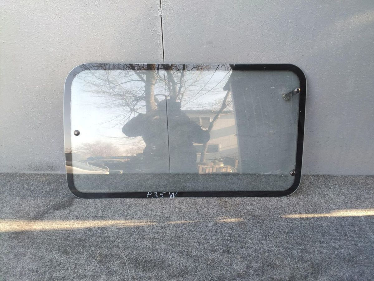 Стёкла салона MITSUBISHI DELICA P35W 4D56T