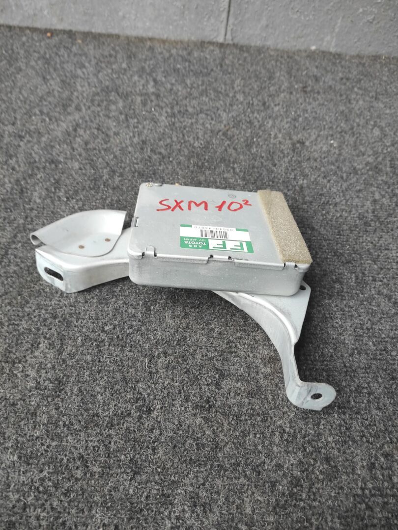 Блок управления ABS, DSC  TOYOTA IPSUM SXM10 3SFE