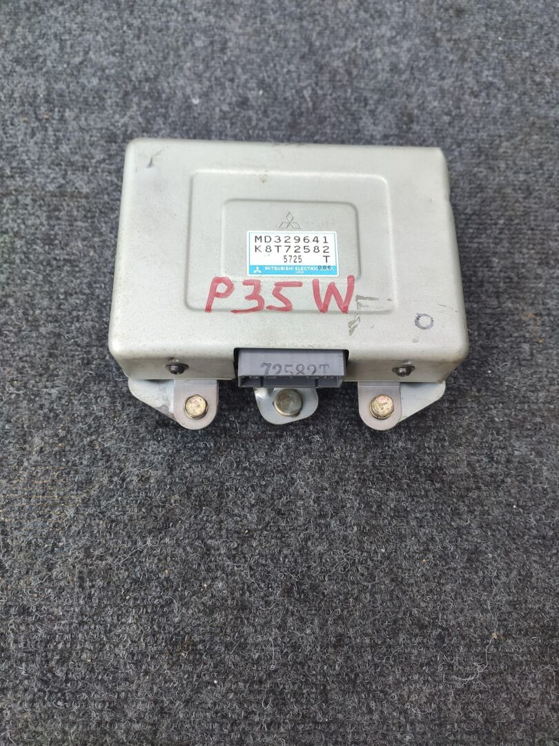 Блок управления ДВС  MITSUBISHI DELICA P35W 4D56T
