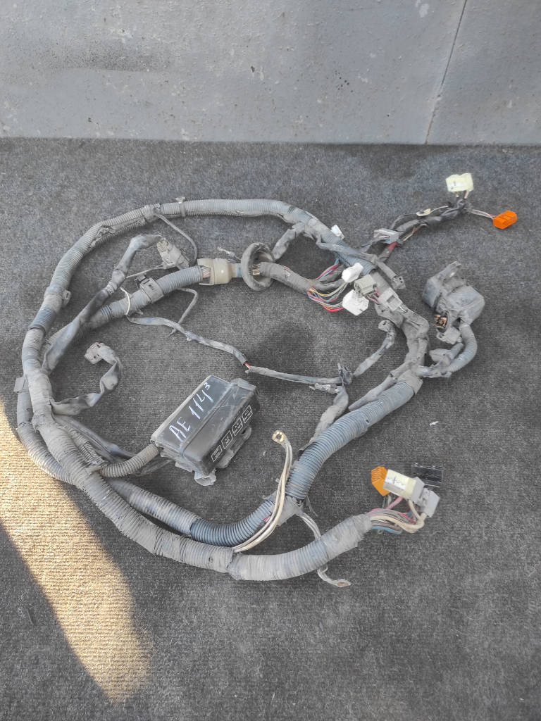 Проводка ДВС Toyota Corolla 1997 AE114 4AFE