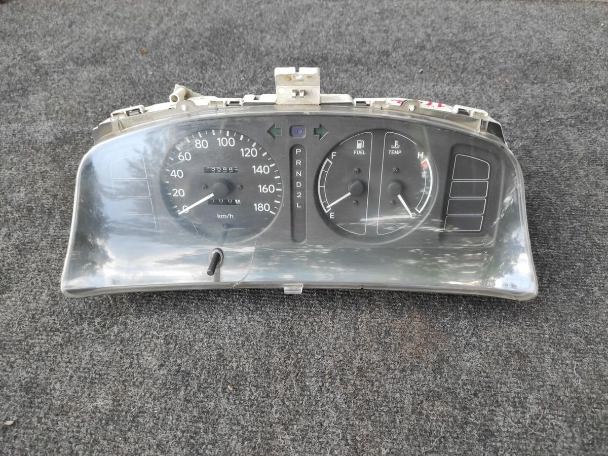 Спидометр  TOYOTA COROLLA AE114 4AFE
