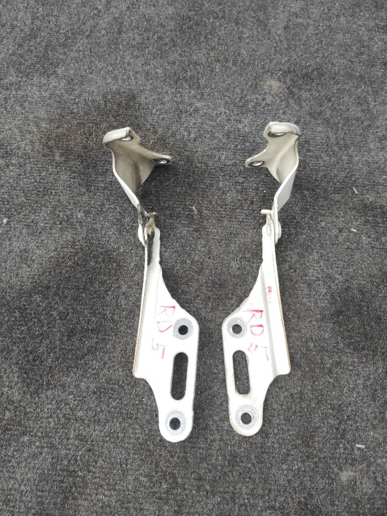 Петли капота Honda CR-V 2002 RD5 K20A