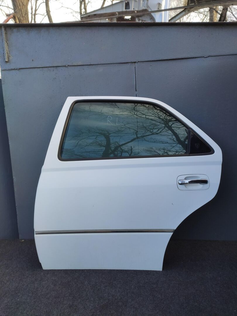 Дверь и элементы двери  TOYOTA VISTA ZZV50 1ZZFE