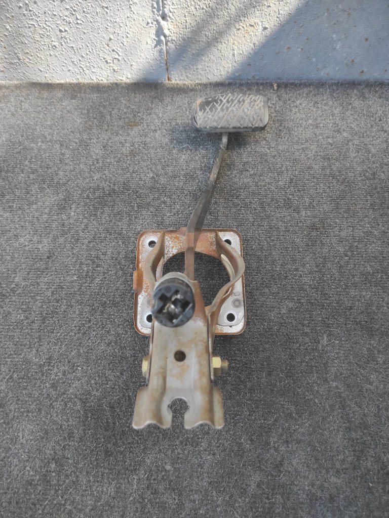 Педаль тормоза Toyota Corolla 1997 AE114 4AFE