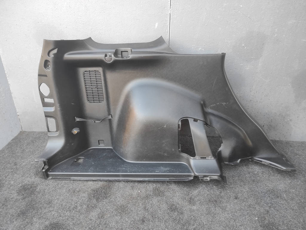 Обшивка багажника левая и правая Honda CR-V 2002 RD5 K20A