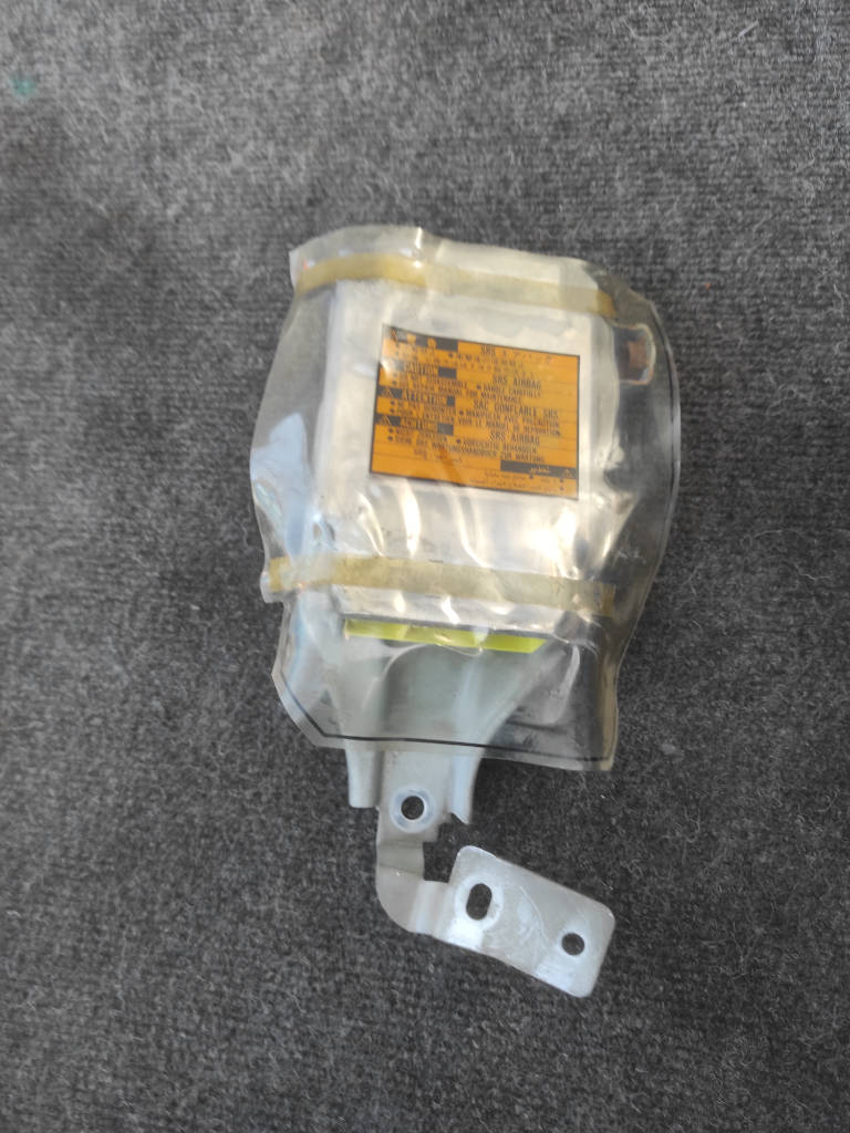 Блок управления airbag Toyota Corolla 1997 AE114 4AFE