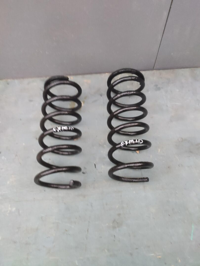 Пружина подвески  TOYOTA IPSUM SXM10G 3SFE