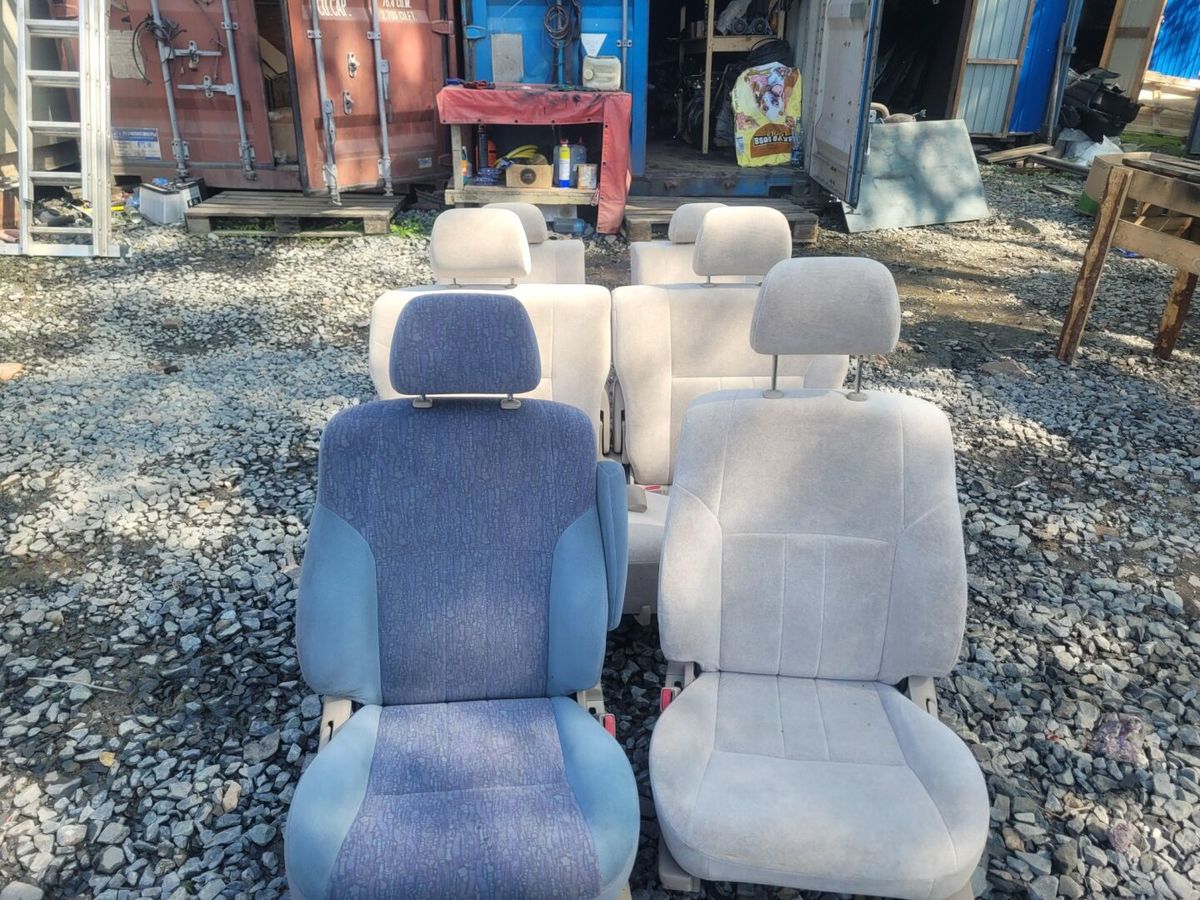 Сиденье  TOYOTA IPSUM SXM10 3SFE