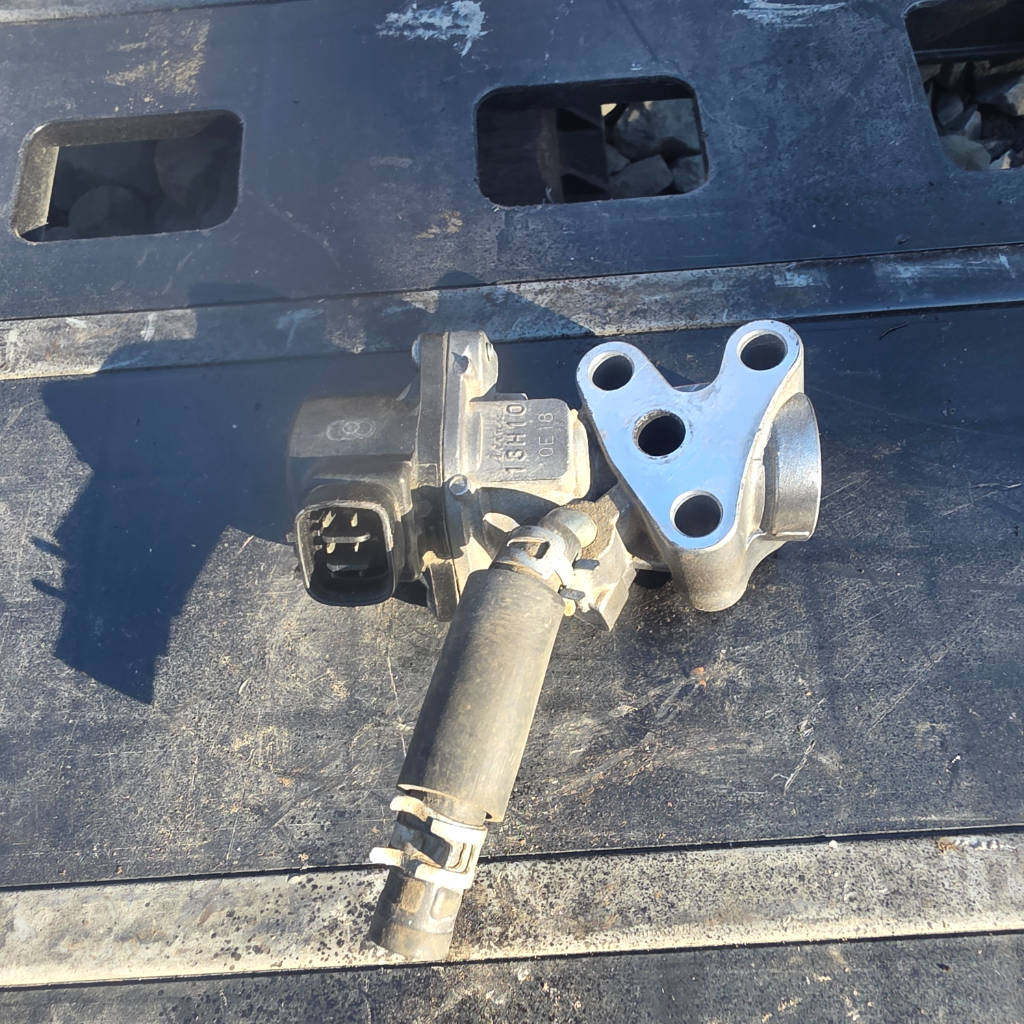 Клапан EGR Toyota Passo KGC30 1KRFE