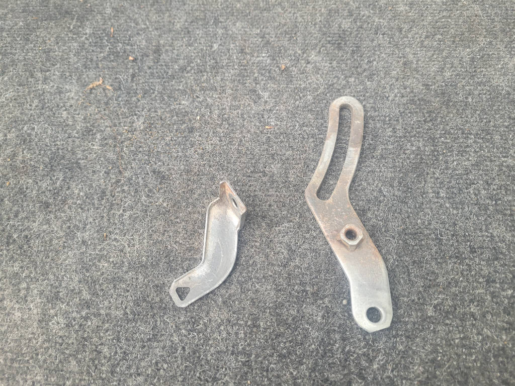 Кронштейн генератора Toyota Probox 2003 NCP51 1NZFE