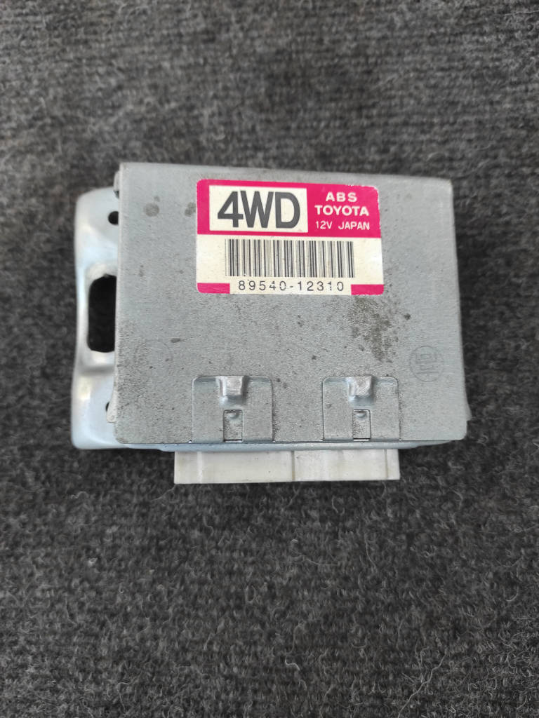 Блок управления ABS, DSC Toyota Corolla 1997 AE114 4AFE