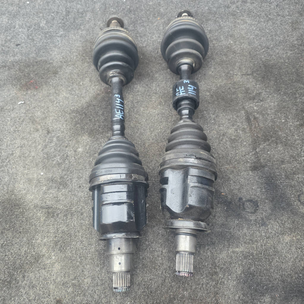 Привод слева и справа спереди Toyota Corolla 1997 AE114 4AFE