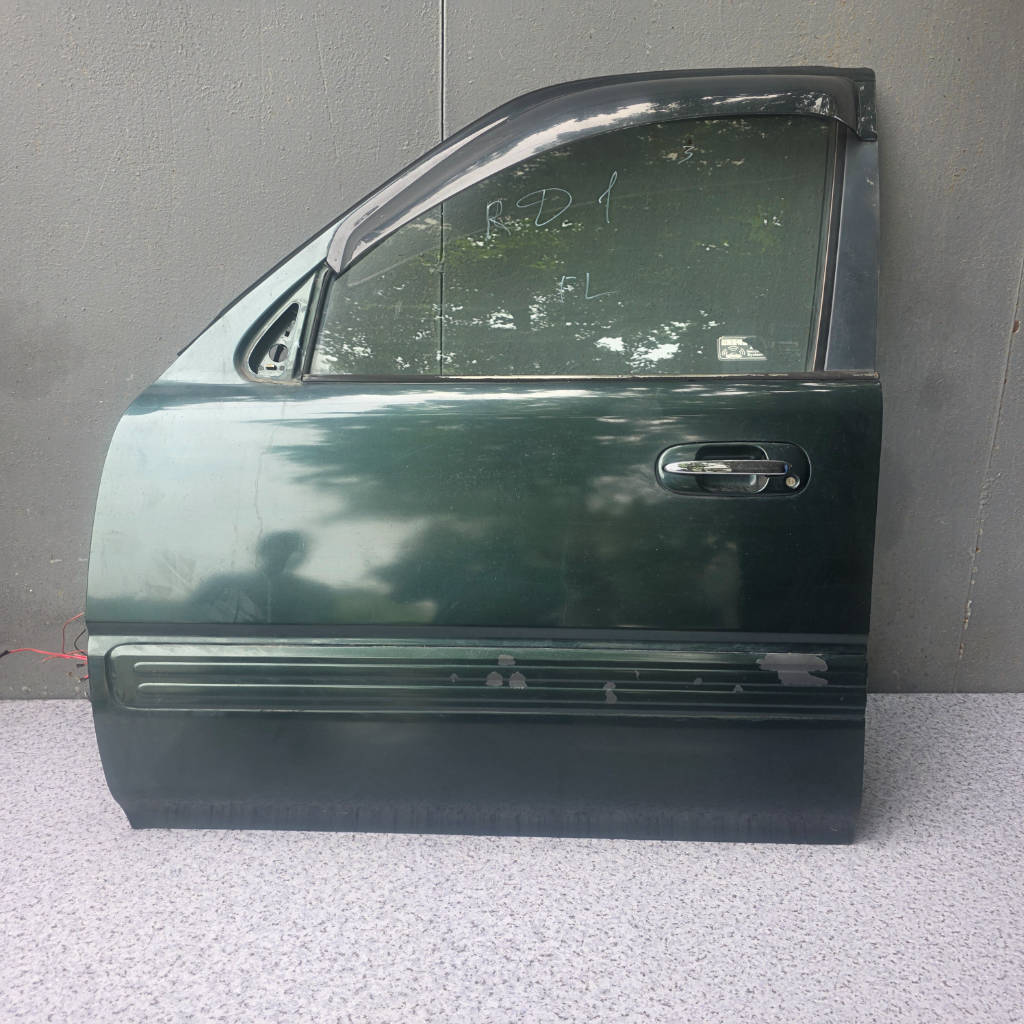 Дверь боковая левая передняя Honda CR-V 2001 RD1 B20B