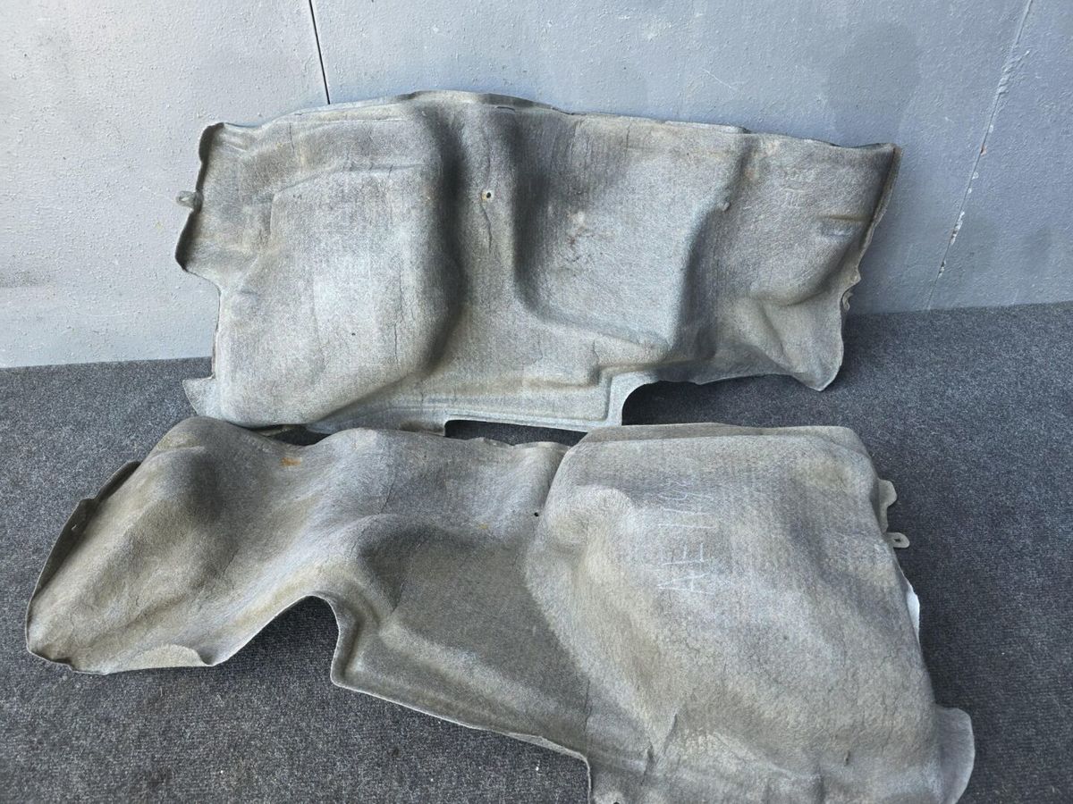 Обшивка багажника TOYOTA COROLLA AE114 4AFE