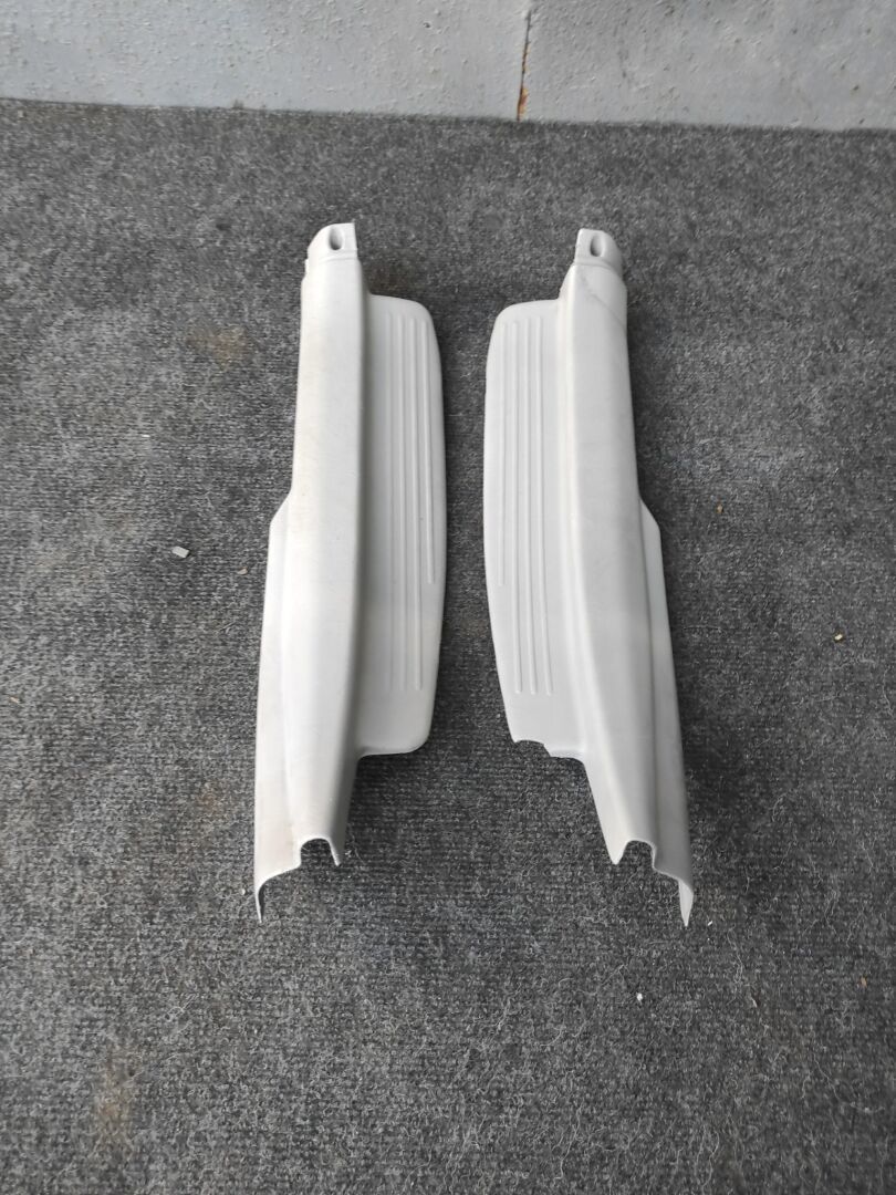 Порожки пластиковые TOYOTA COROLLA AE114 4AFE