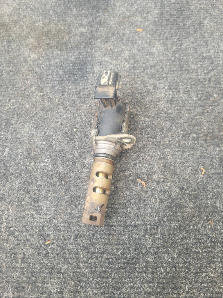 Клапан VVT-I Toyota Probox 2003 NCP51 1NZFE