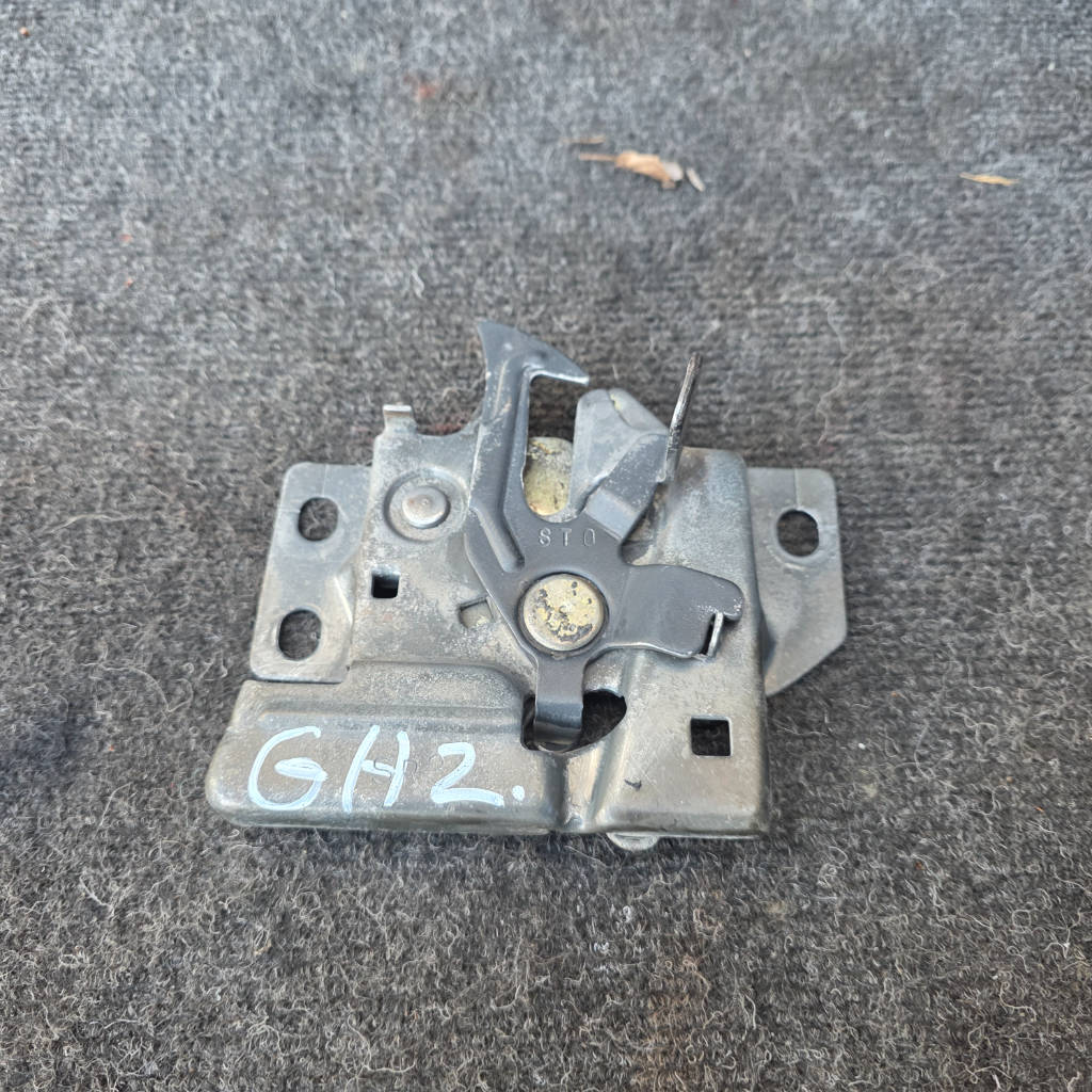 Замок капота Honda HR-V 2001 GH2 D16A