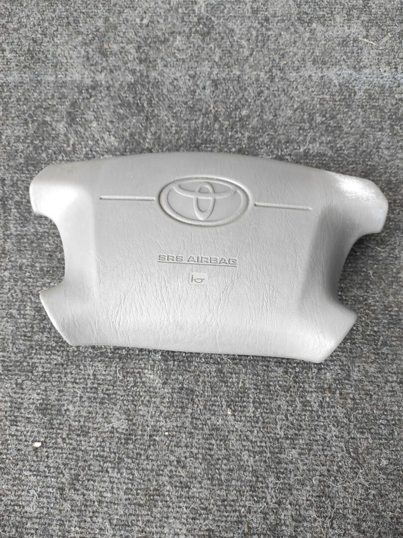 Подушка безопасности водителя  TOYOTA COROLLA AE114 4AFE