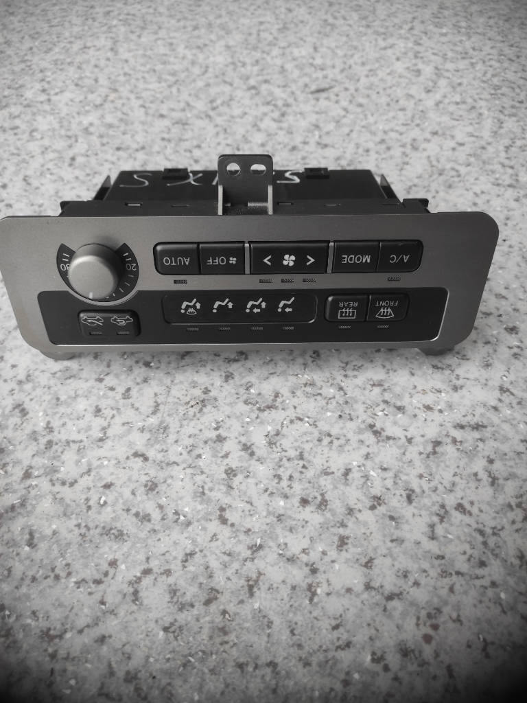 Блок управления климат-контролем Toyota Nadia 1999 SXN15 3SFSE