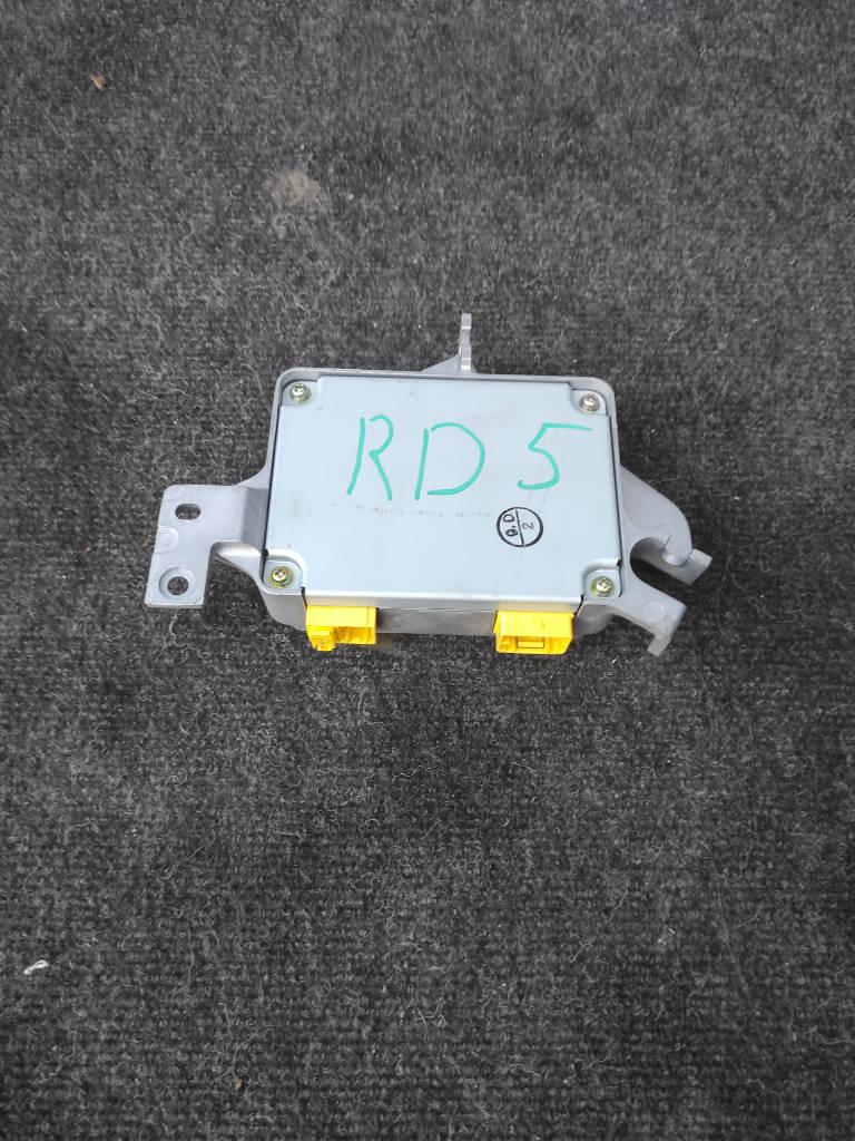 Блок управления SRS Honda CR-V 2002 RD5 K20A