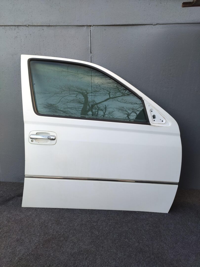 Дверь и элементы двери  TOYOTA VISTA ZZV50 1ZZFE