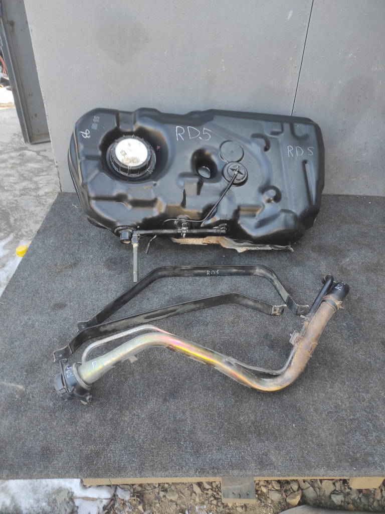 Бензобак в сборе Honda CR-V 2002 RD5 K20A