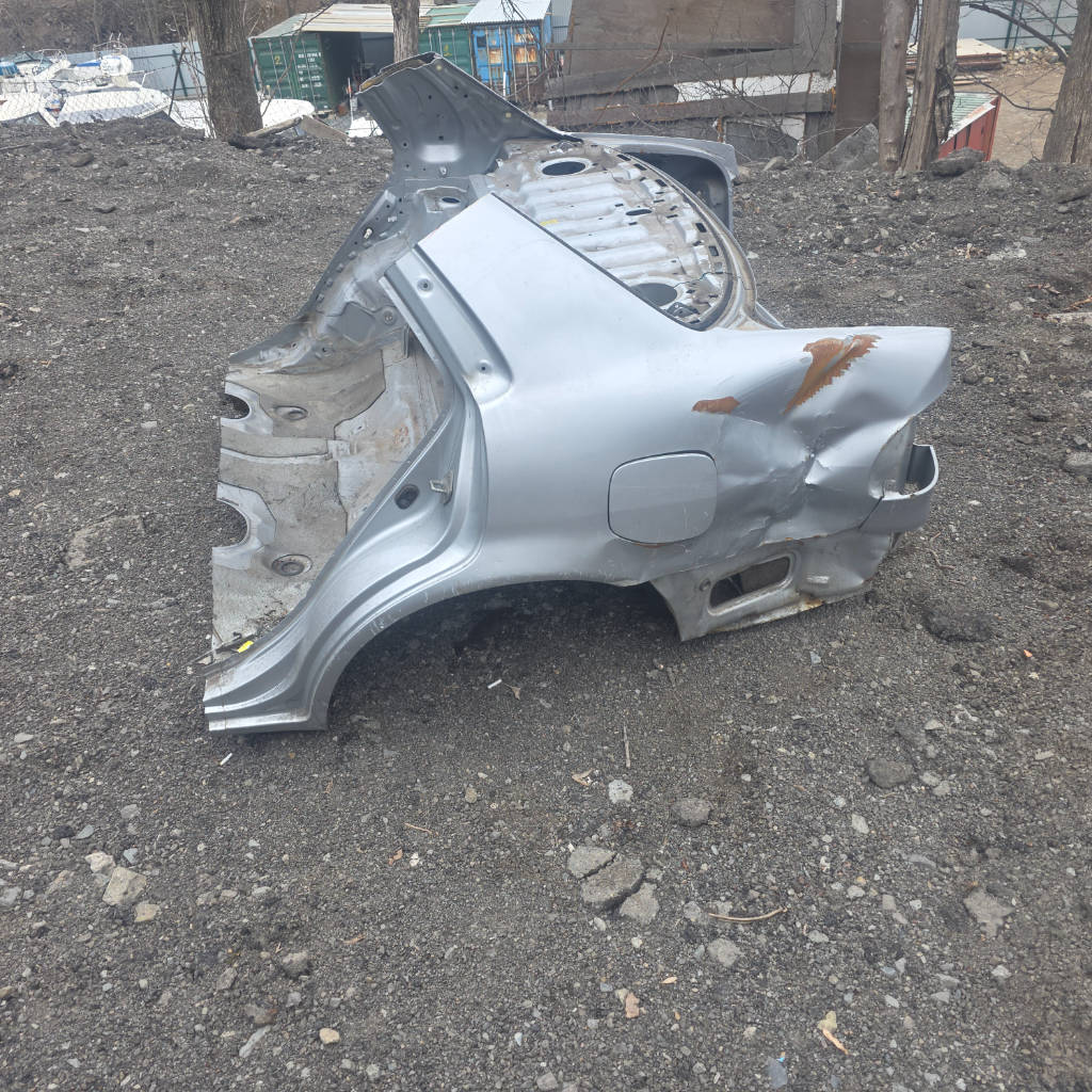 Крыло цвет 199 Toyota Corolla 1997 AE114 4AFE