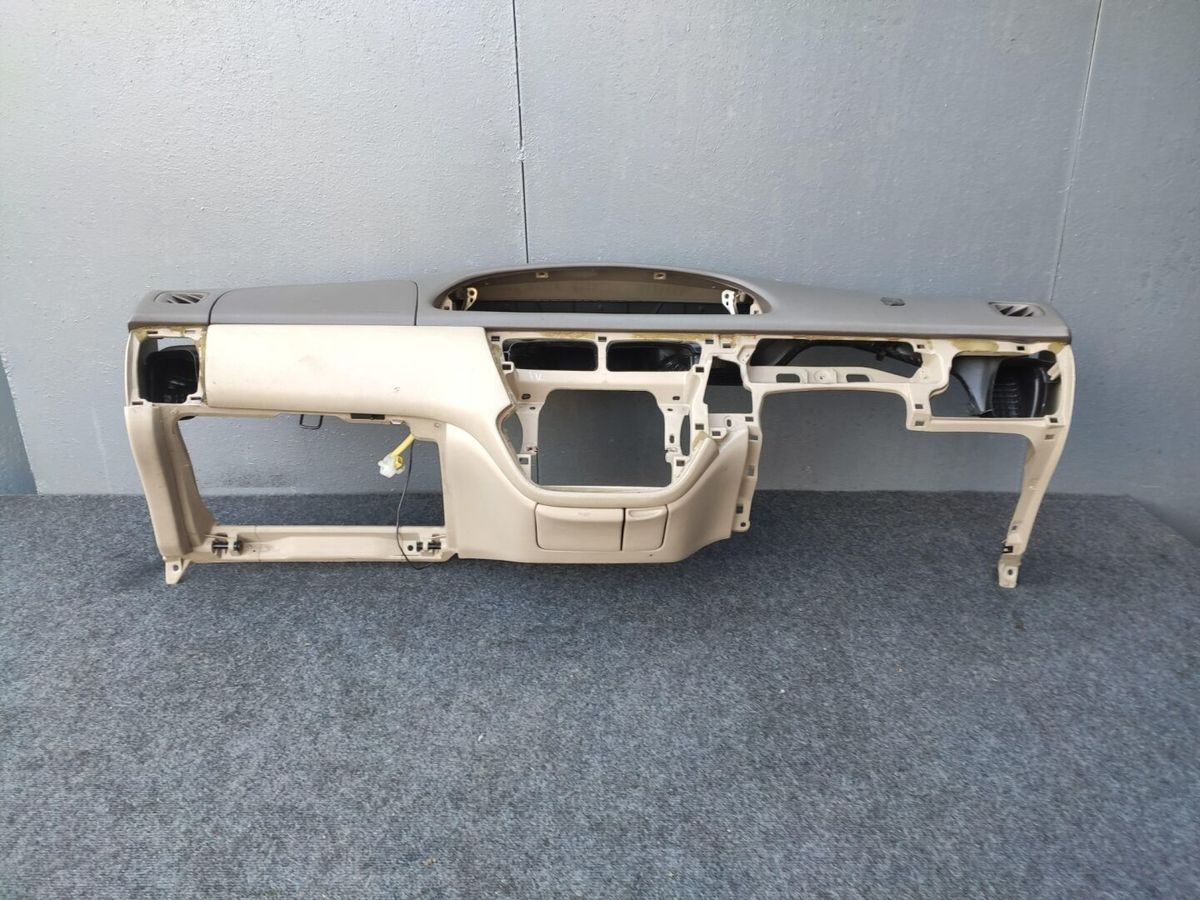 Панель приборов  TOYOTA VISTA ZZV50 1ZZFE