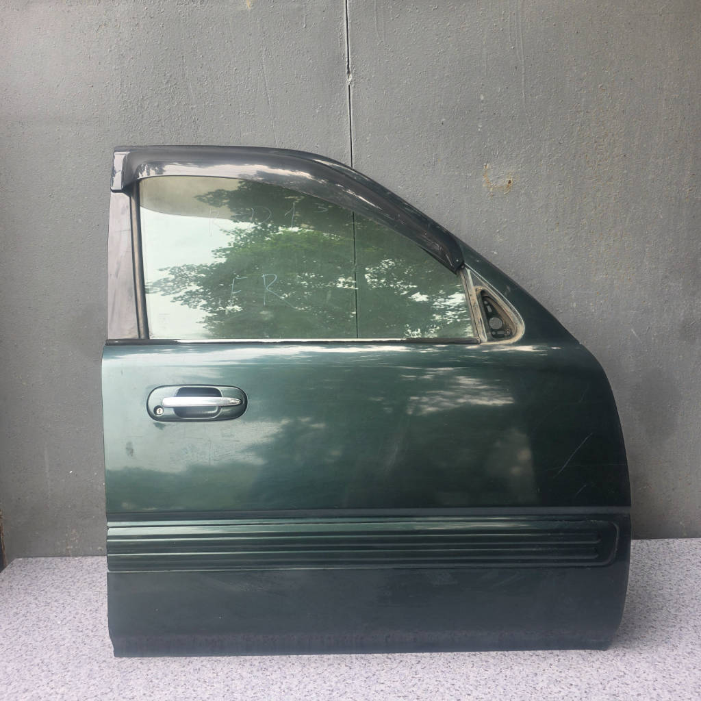 Дверь боковая правая передняя Honda CR-V 2001 RD1 B20B
