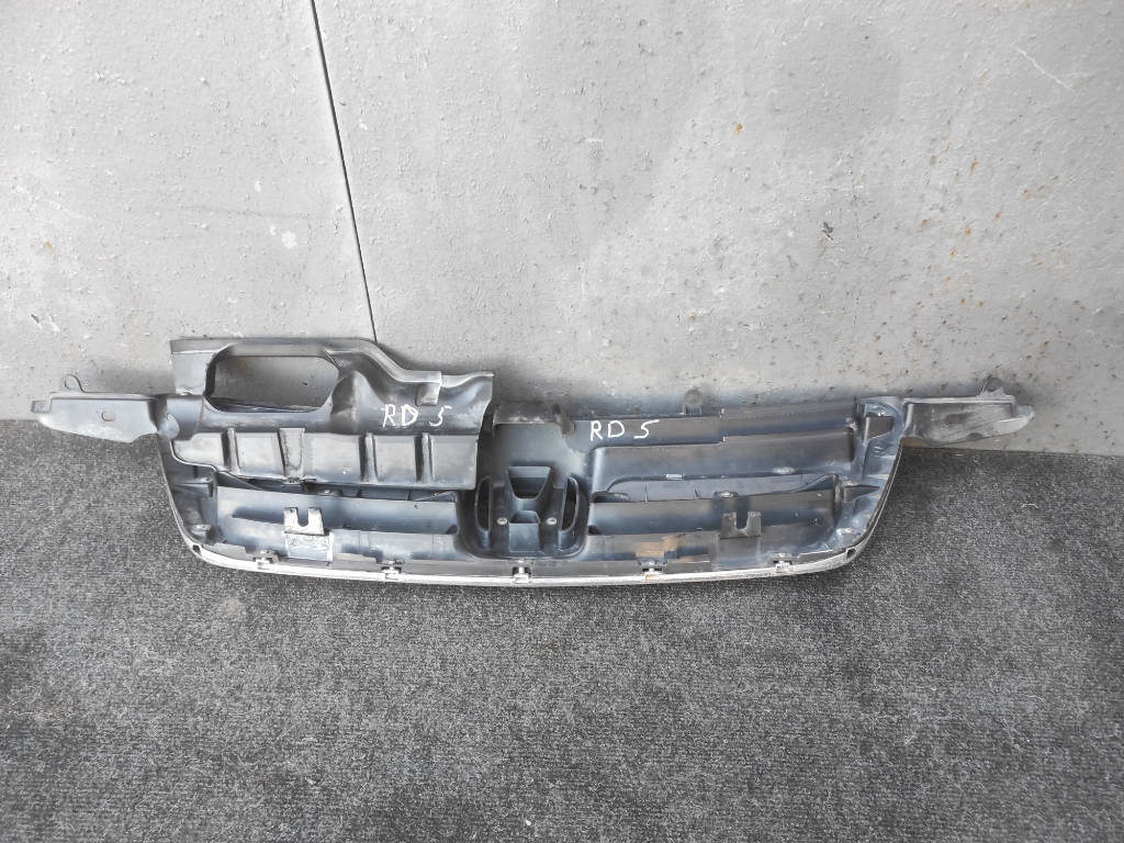 Решётка радиатора Honda CR-V 2002 RD5 K20A