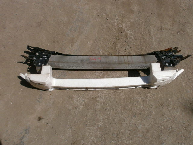 Компрессор кондиционера Volkswagen Passat 8D0260808 ALT