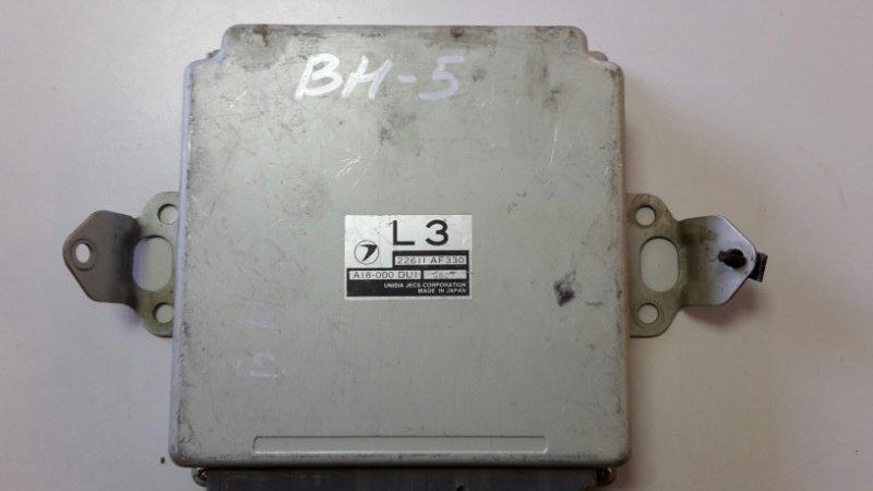 Блок управления двс  Subaru Legacy BH5 EJ206