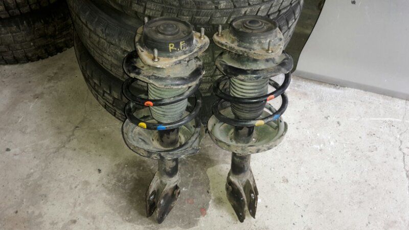 Стойка подвески  Subaru Impreza GDA EJ205