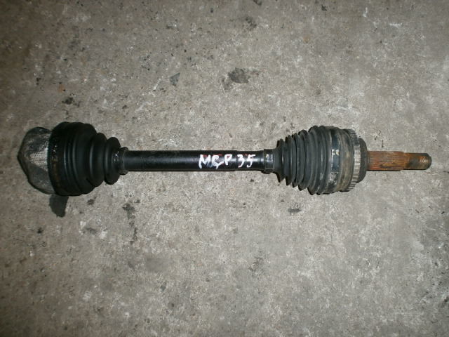 Привод  Toyota Bb NCP35 1NZFE
