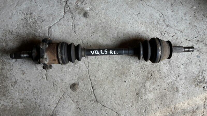 Привод  Nissan Stagea M35 VQ25DE