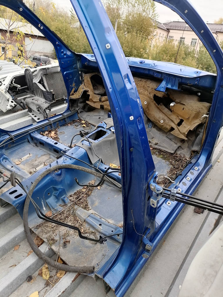 Стойка кузова правая Subaru Impreza 2004 GDA EJ205