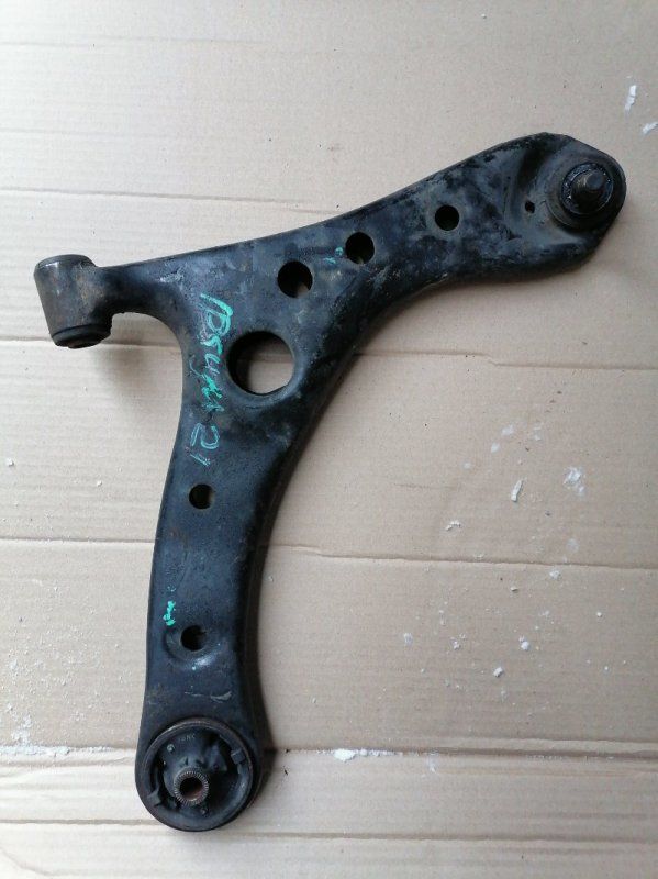 Рычаг подвески 48068-49045 Toyota Ipsum ACM21 2AZ-FE