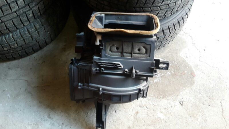 Корпус мотора печки 87130-28430 Toyota Estima MCR40 1MZ-FE