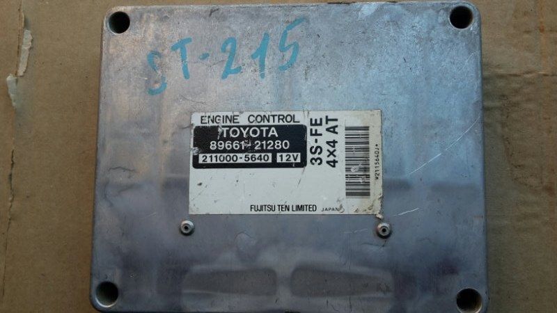 Блок управления двс  Toyota Caldina ST215 3S-FE