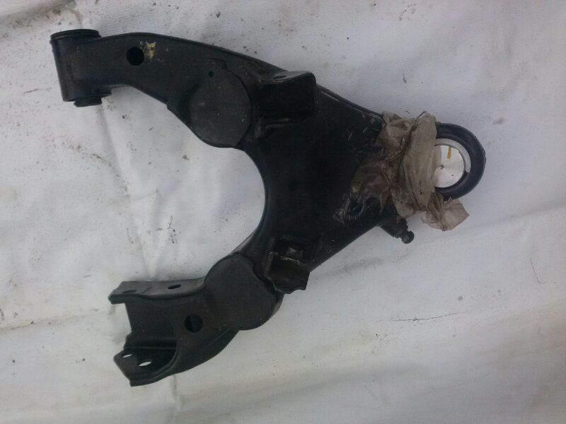 Рычаг подвески 48620-60010 Toyota Land cruiser 100 