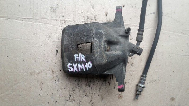 Суппорт  Toyota Ipsum SXM10 