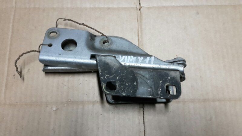 Петля капота  Nissan Wingroad WHNY11 QG18DE