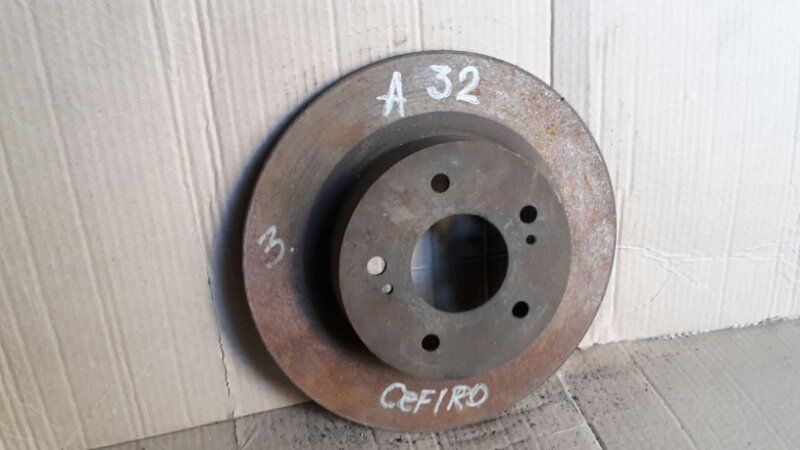 Тормозной диск  Nissan Cefiro A32 CD20E