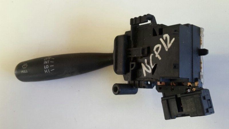 Блок подрулевых переключателей  Toyota Ractis NCP12 1NZ
